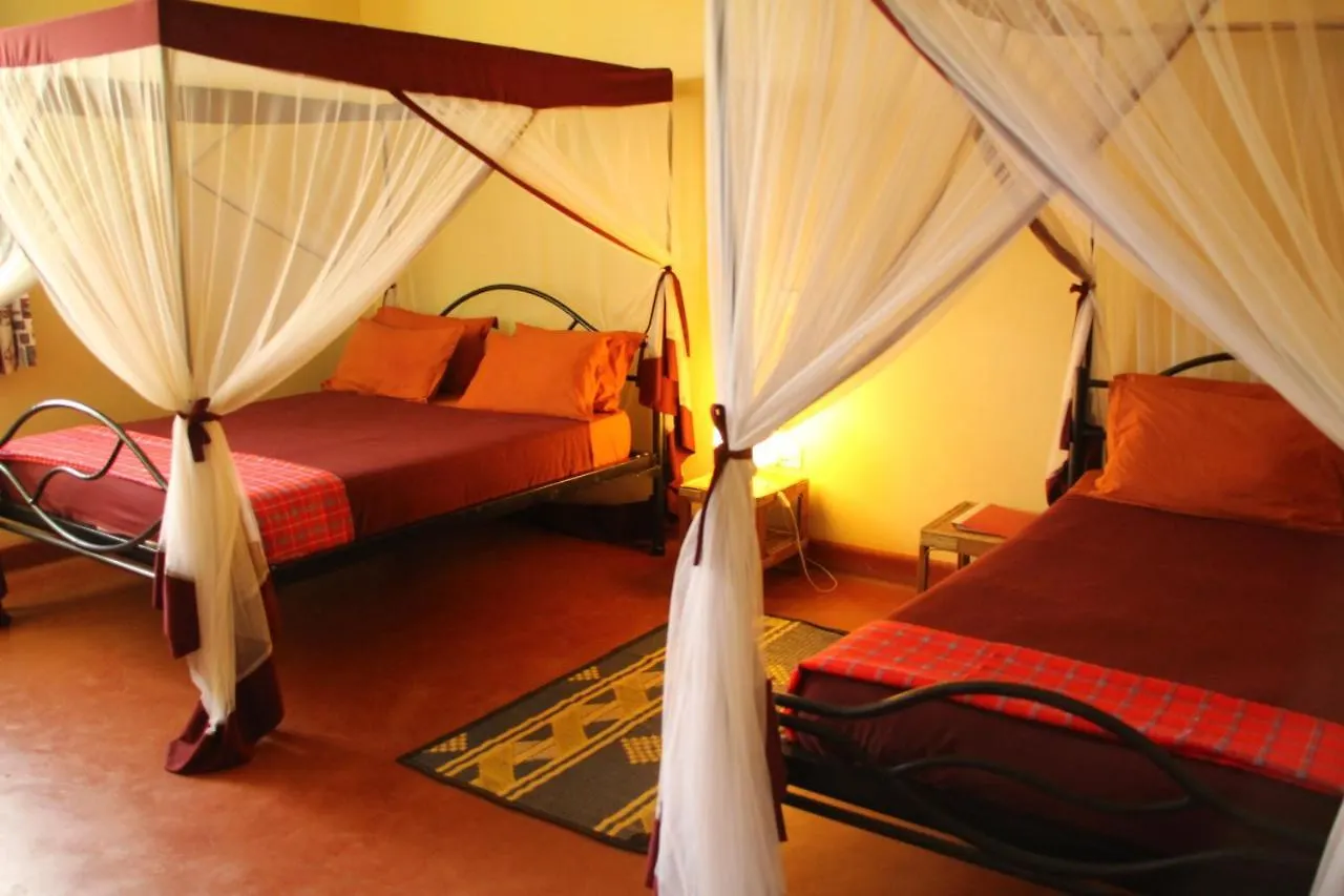 מלון קמפאלה Red Chilli Hideaway
